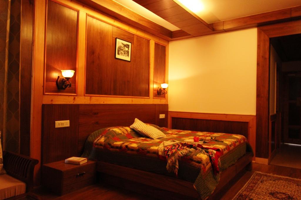 Vivaan The Sunrise Resort Manāli Oda fotoğraf